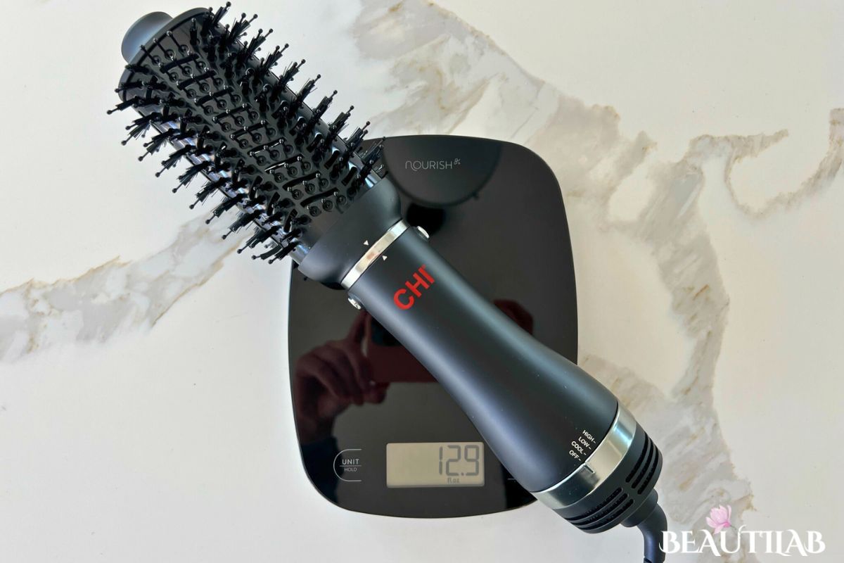 CHI-Volumizer-4-in-1-Blowout-Brush-weight