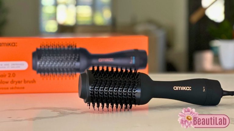 Amika Hair Blow Dry Brush 2.0 Review featured