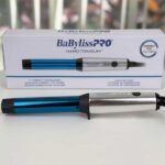 Compact 1-inch BaBylissPRO Nano Titanium Curling Wand photographed at BeautiLAB Studio.