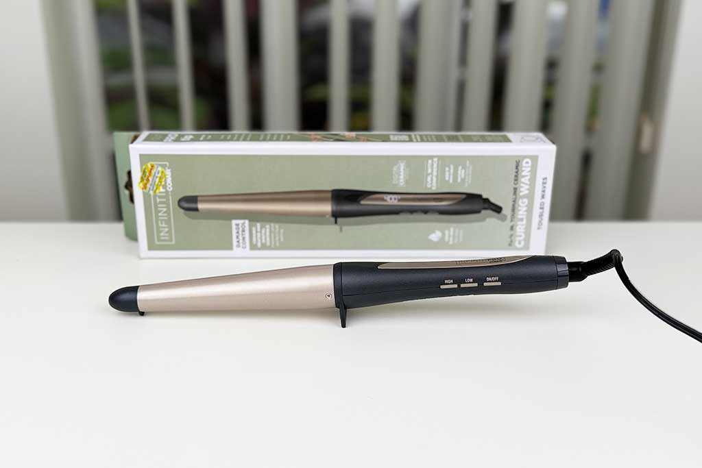 InfinitiPRO Tourmaline Ceramic Tapered Curling Wand by Conair