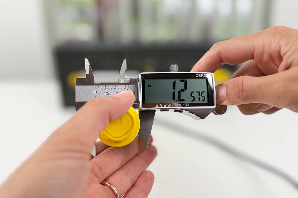 Close-up of the Drybar Wrap Party barrel base measured at 1.25 inches.