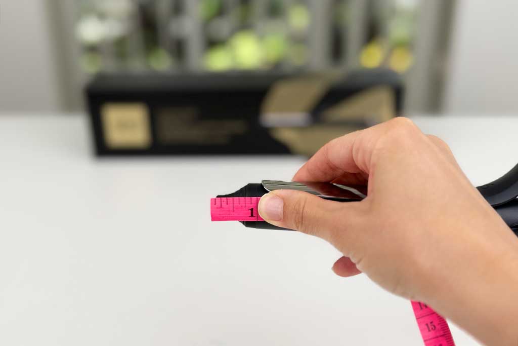 Caliper showing 0.75-inch cool tip of the GHD Classic Curl Curling Iron.