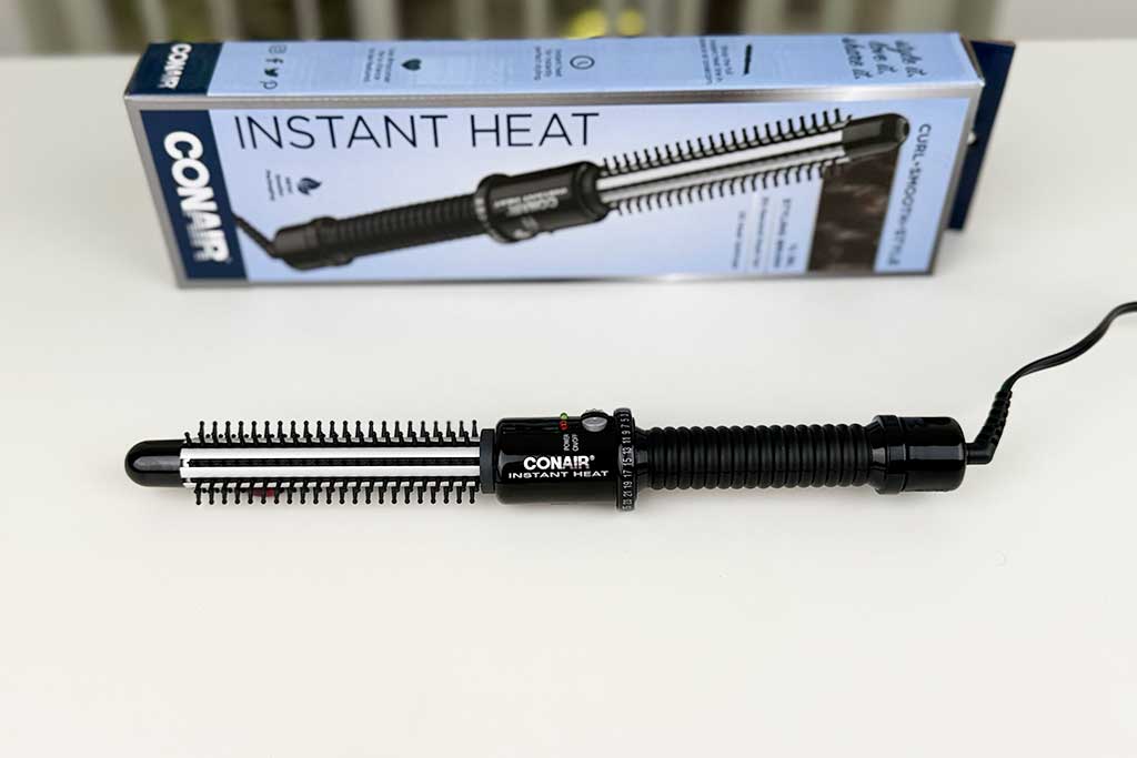 Conair-Instant-Heat-Curling-Iron-Brush-review-featured