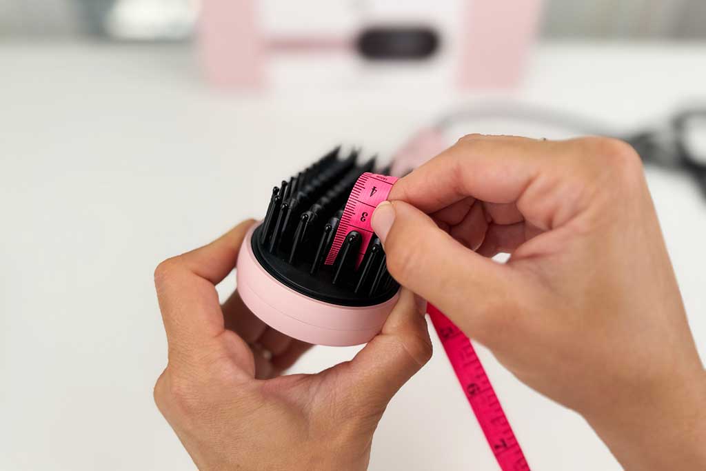LANGE-HAIR-Mane-Pass-Straightening-Brush-heated-bristle-length LANGE-HAIR-Mane-Pass-Straightening-Brush-heated-bristle-length