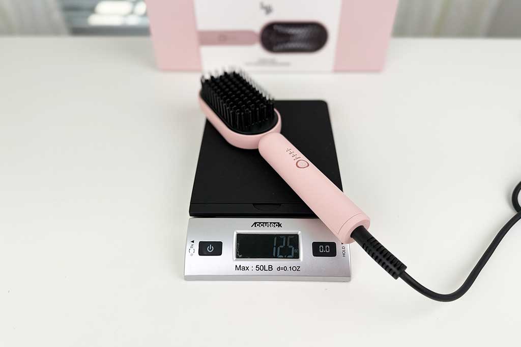 L’ange Mane Pass on a digital scale reading ~12.5 ounces.