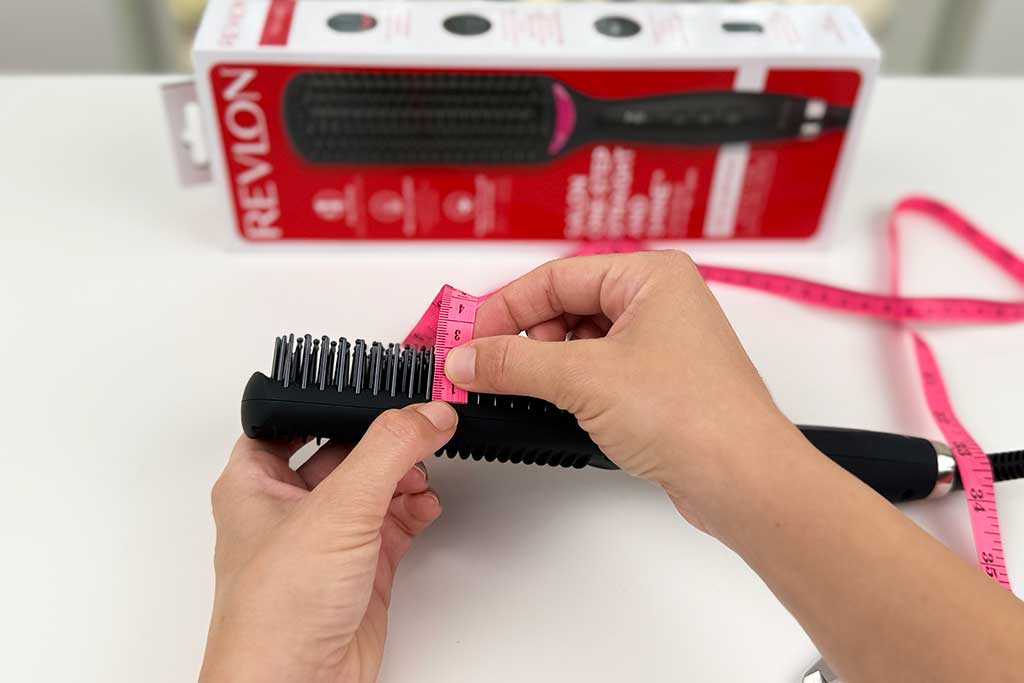 Revlon Salon-One-Step™-Straight-and-Shine-XL-Heated-Hair-Brush-detangler-bristle-length Revlon Salon-One-Step™-Straight-and-Shine-XL-Heated-Hair-Brush-detangler-bristle-length