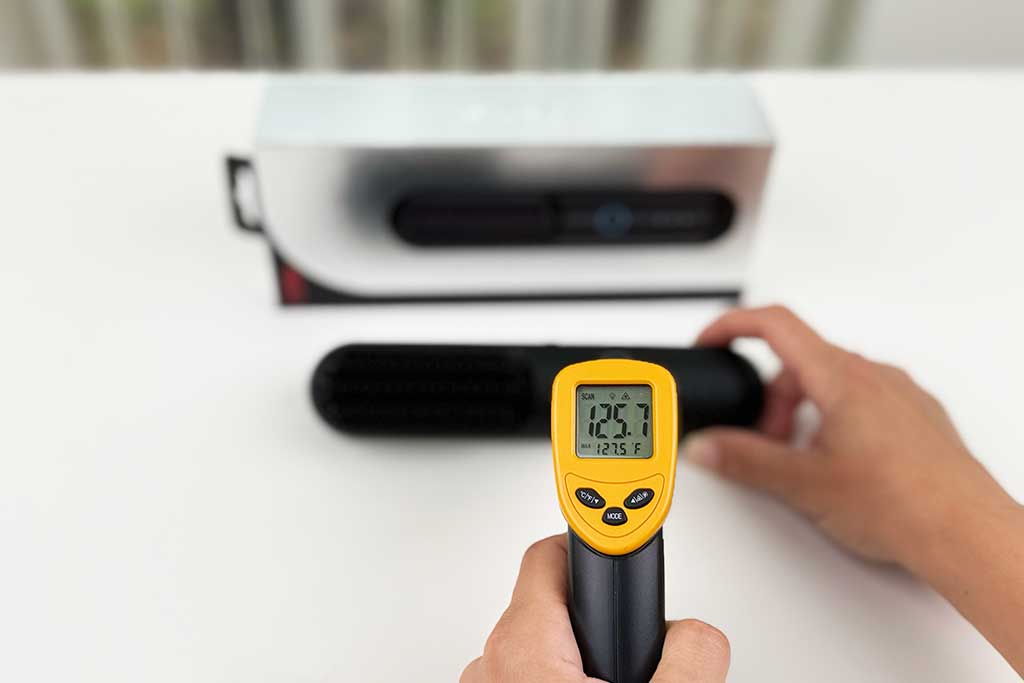 TYMO-PortaPro-Cordless-Hair-Straightener-Brush-handle-temperature TYMO-PortaPro-Cordless-Hair-Straightener-Brush-handle-temperature